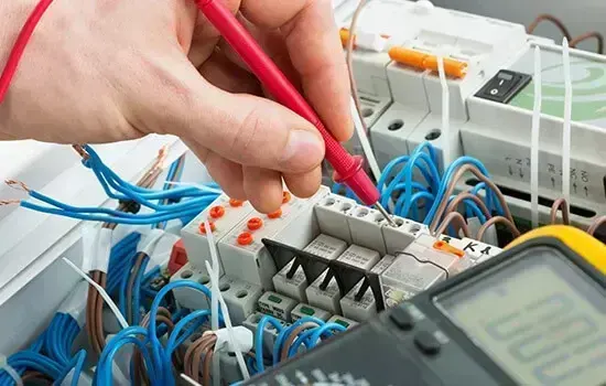 Professional electrician in Catford
